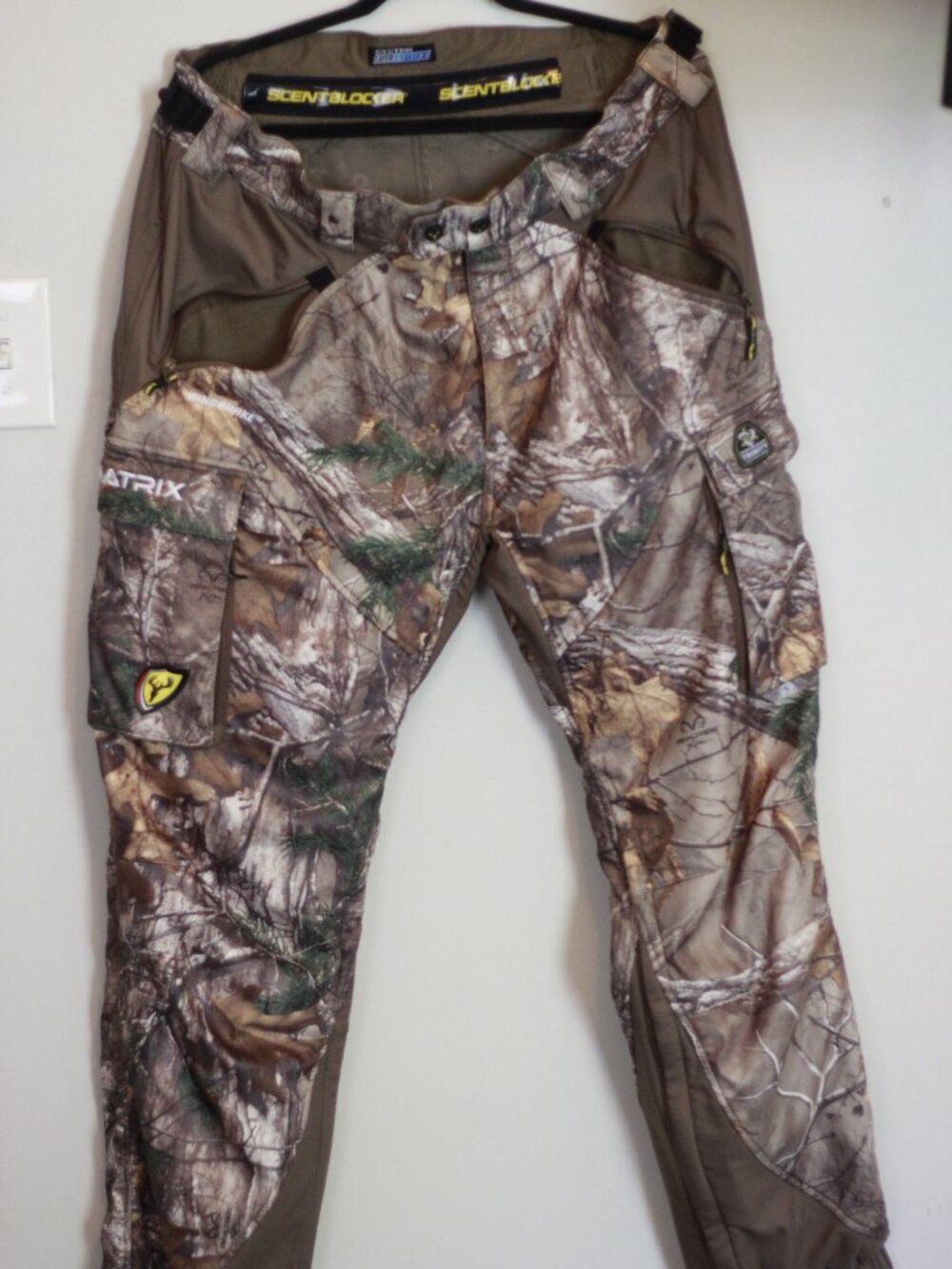 Scentblocker insulated hunting pants layer 3